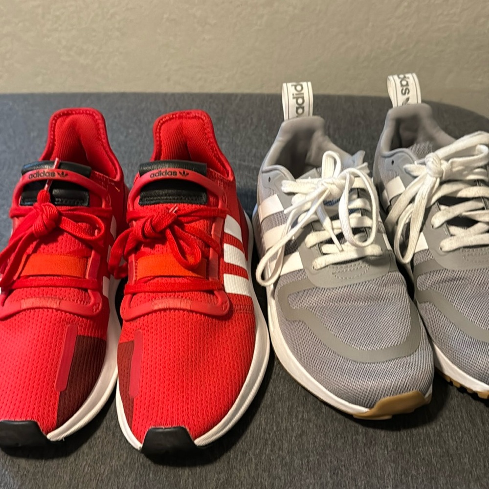 Adidas bundle men’s size 8